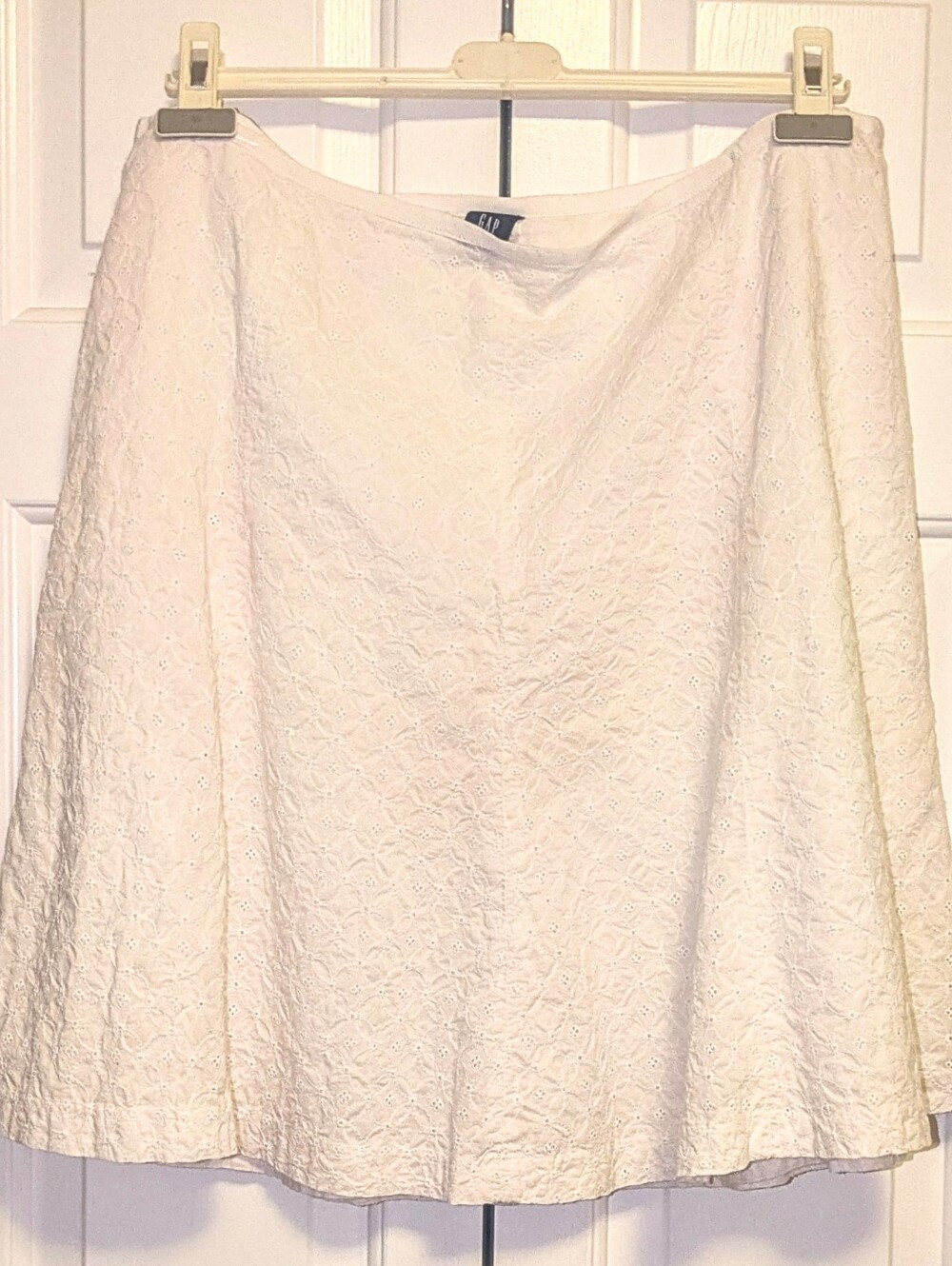 GAP White Eyelet Cotton A-Line Skirt - Size 16